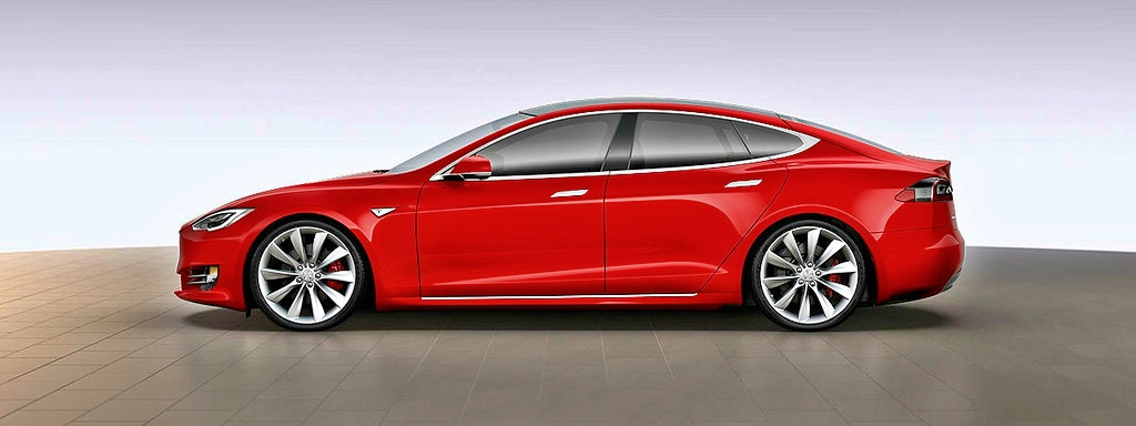 Tesla Model S Breaks (Unofficial) EV Range Record