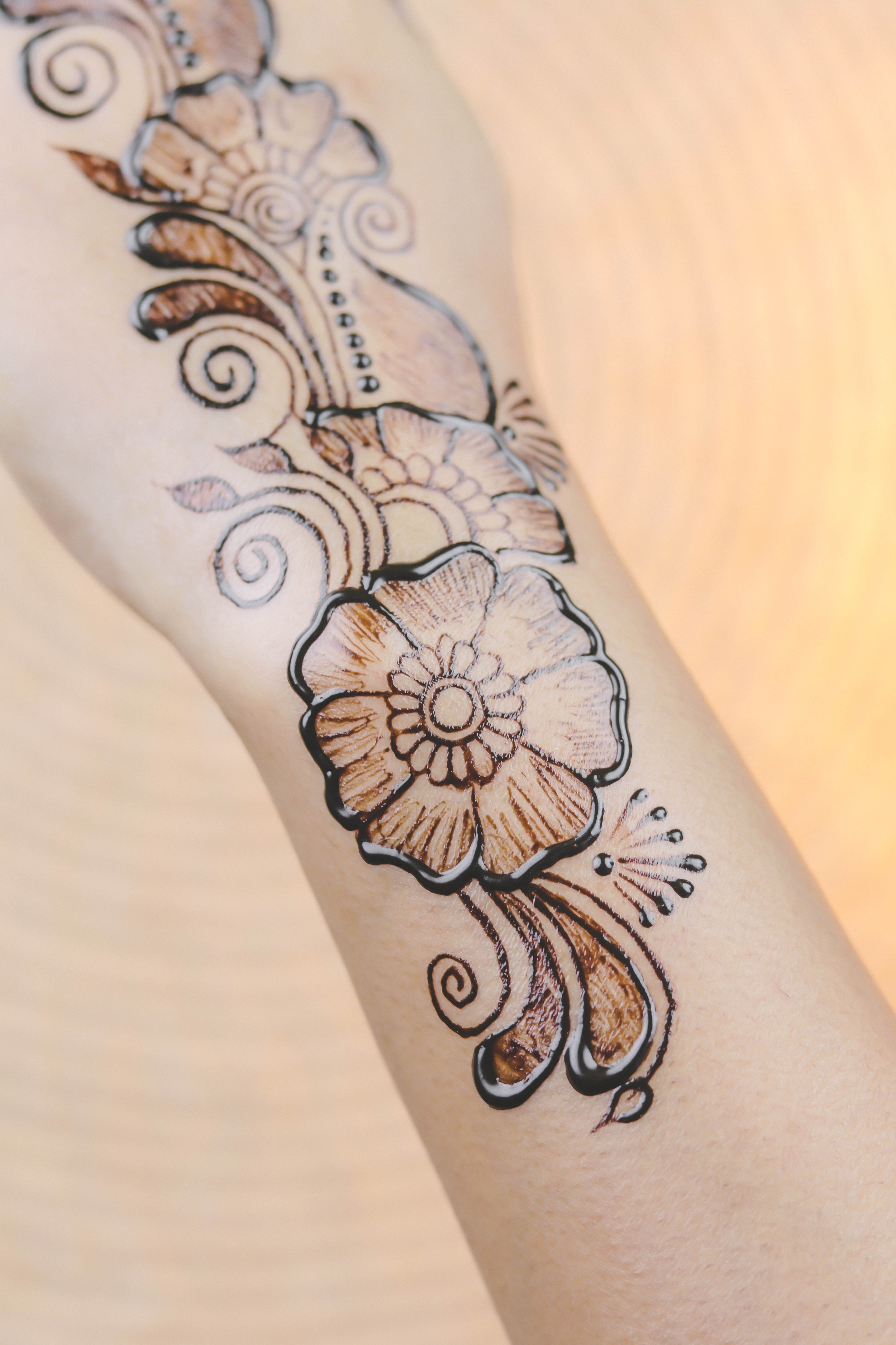 Temporary Metallic Tattoos: As Pretty As Can Be